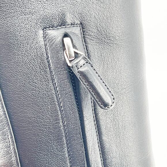 Chanel Black Lambskin CC Cap Toe Chain Detail Knee High Heel Boot size EU 37 - Picture 11 of 16